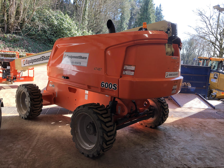 2019 JLG 600S 4WD