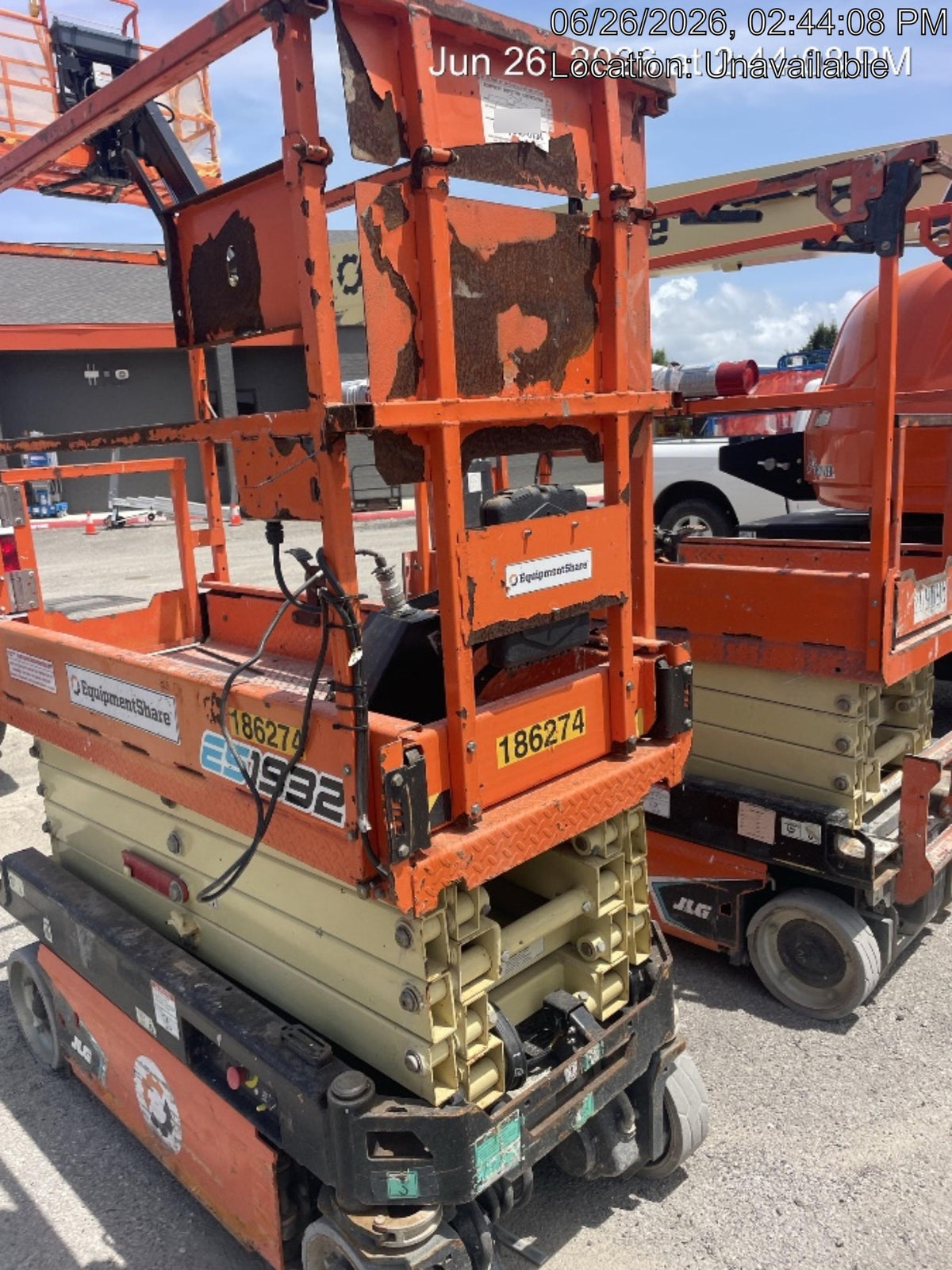 2021 JLG ES1932