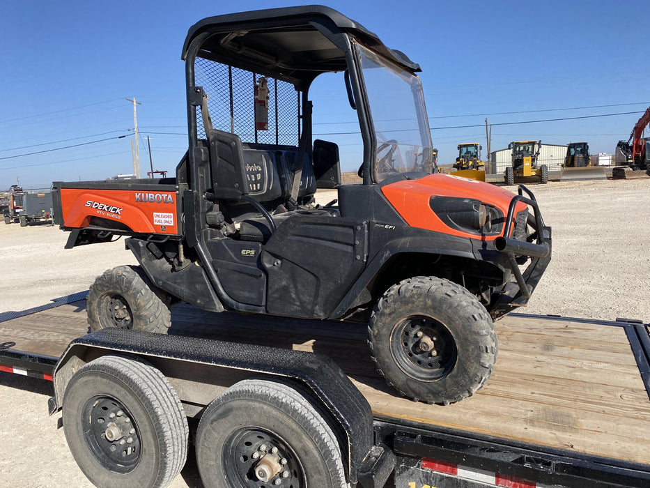 2019 Kubota RTV-XG850WL-H 4wd Utility Cart, Gas, 2 Seat, LED Strobe, Windshield Tempered Glass, Plastic Canopy, Wire Harness Kit, Backup Alarm