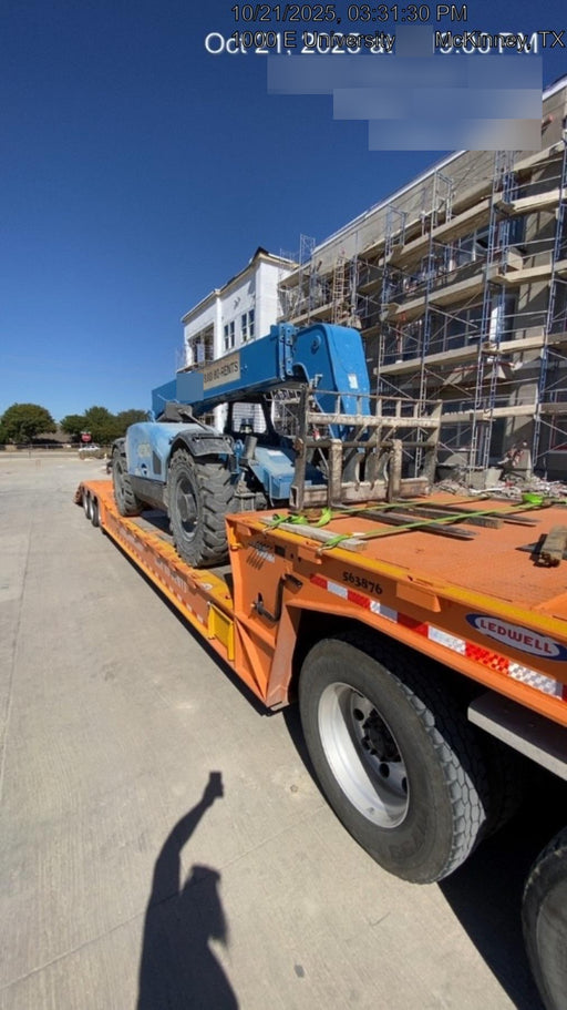2018 Genie GTH-844 GTH-844 w/Open ROPS, Solid Tires, beacon/work lights, 60" carriage/forks