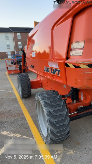 2020 JLG 660SJ