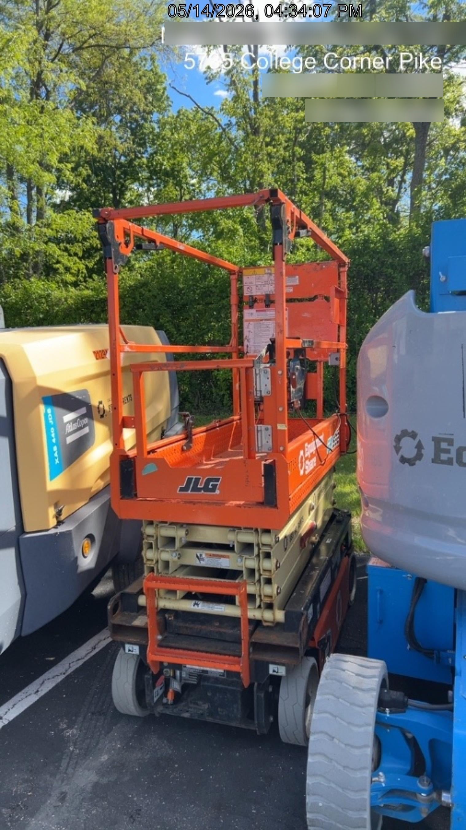 2022 JLG ES1932