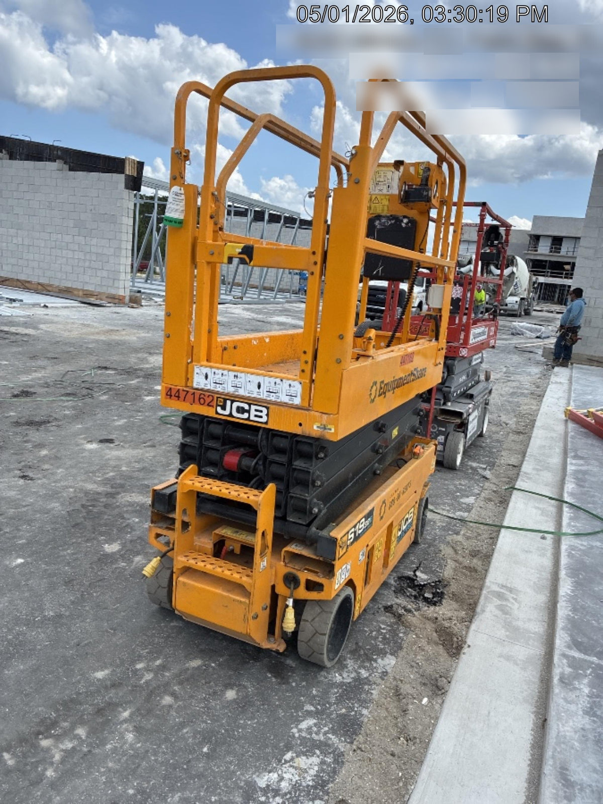 2024 JCB S1932E