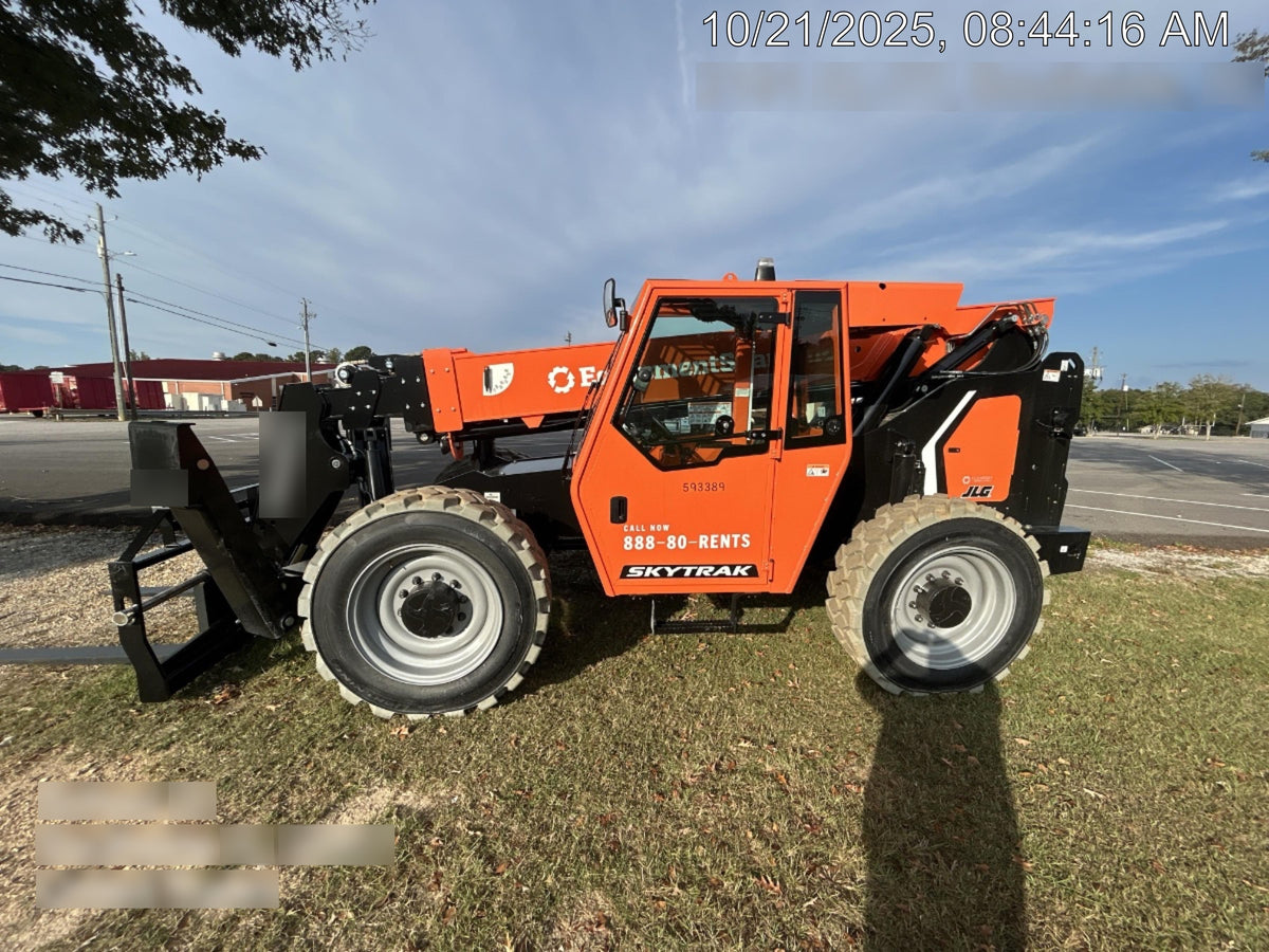 2025 SKYTRAK 10054