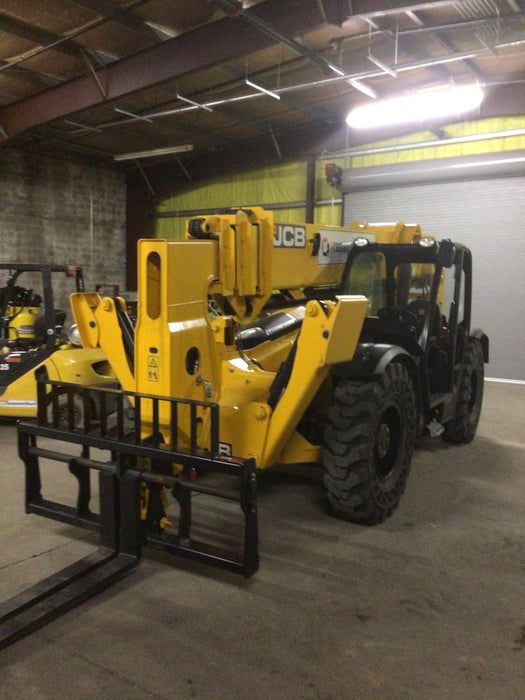 2020 JCB 510-56 Canopy, Solid Tires, Work Lights, Beacon, Aux Hydraulics, Back up Alarm, Lifting Eye, ES Decals