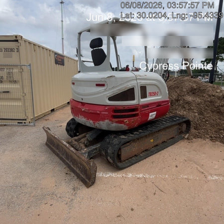 2023 TAKEUCHI TB250-2R