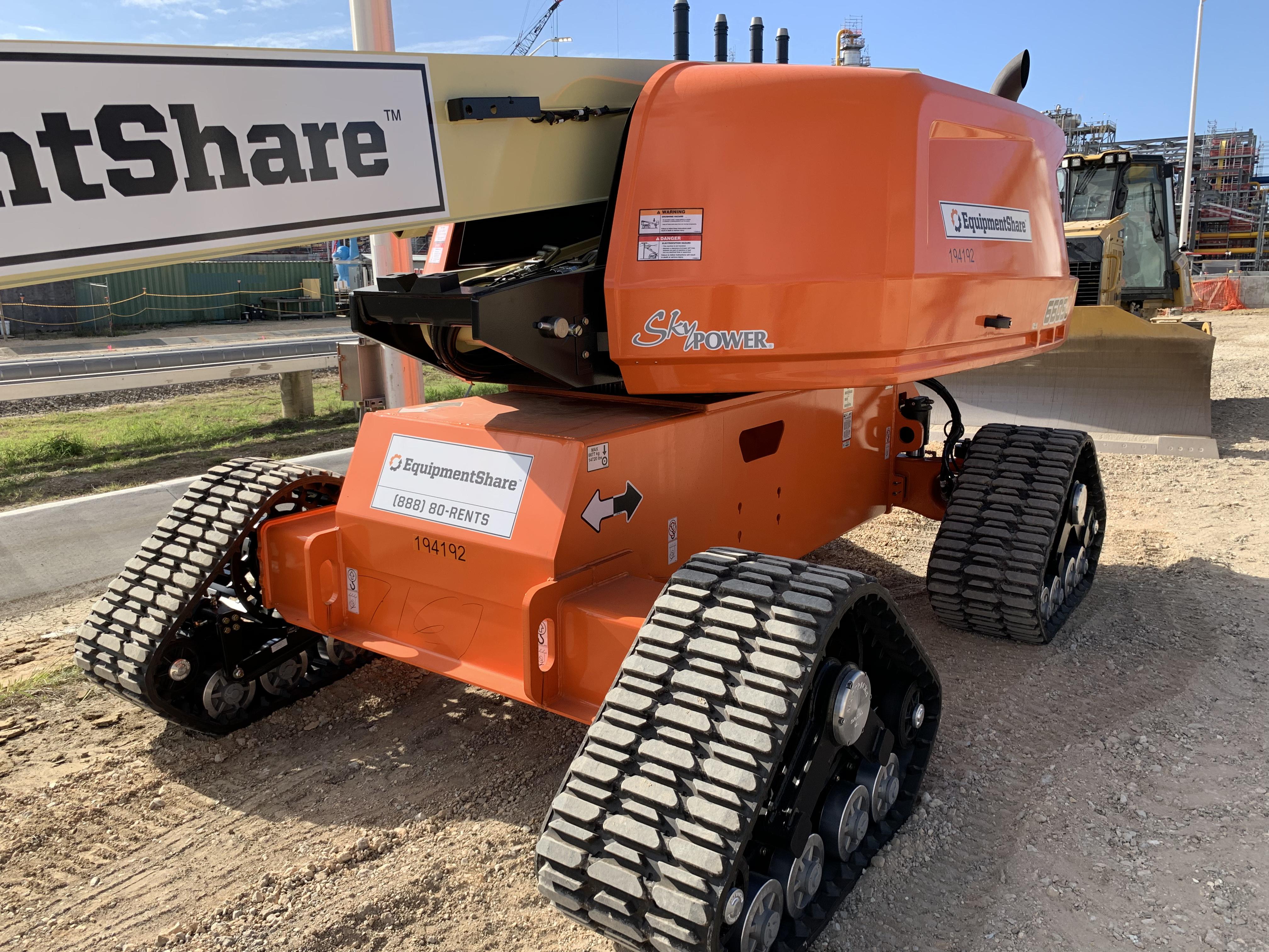 2021 JLG 660SJ Quad Track