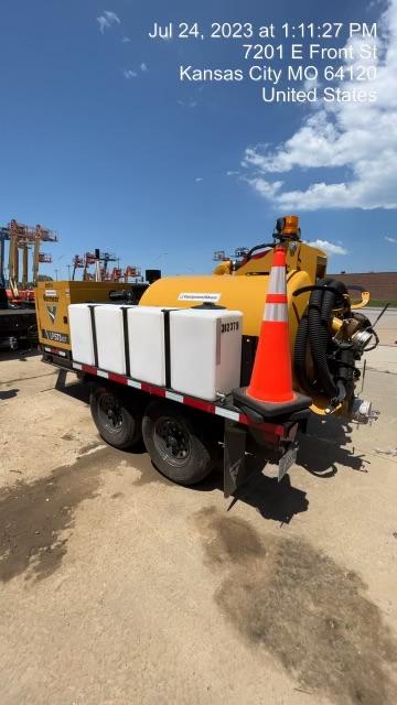 2023 Vac-Tron LP573XDT T4 Koehler Diesel Engine, 500 Gallon Debris Tank, x2 100 Gallon Water Tanks