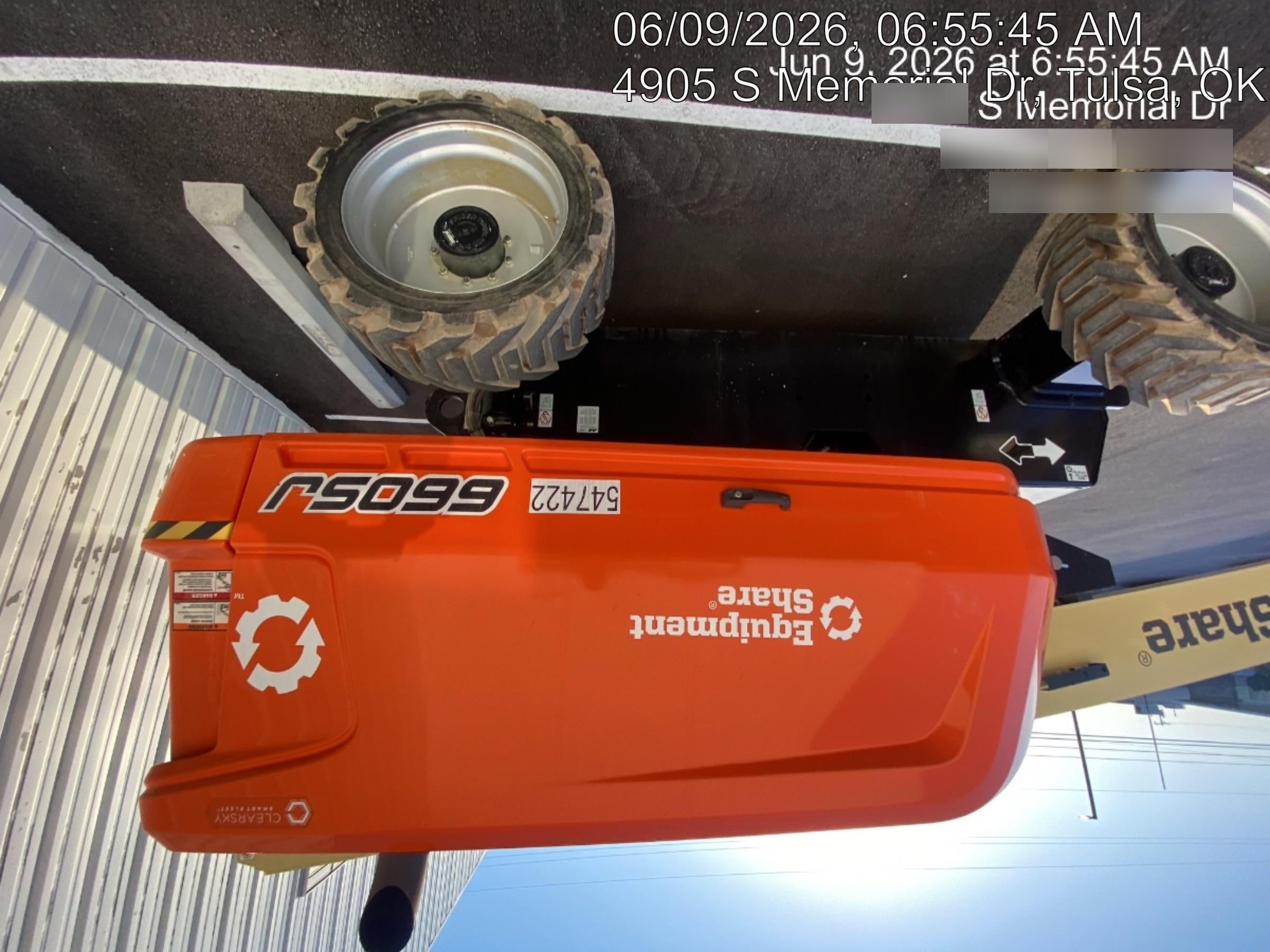 2022 JLG 660SJ