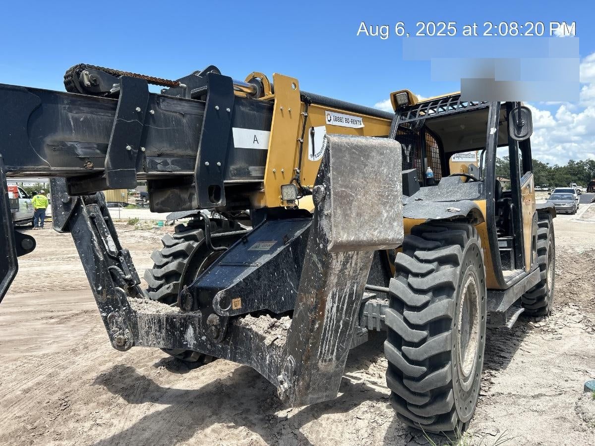 2022 SANY STH1056