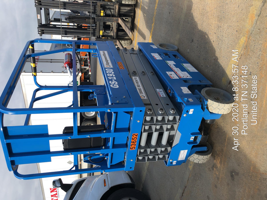 2019 Genie GS-1930 Fixed Rails with Chain Entry