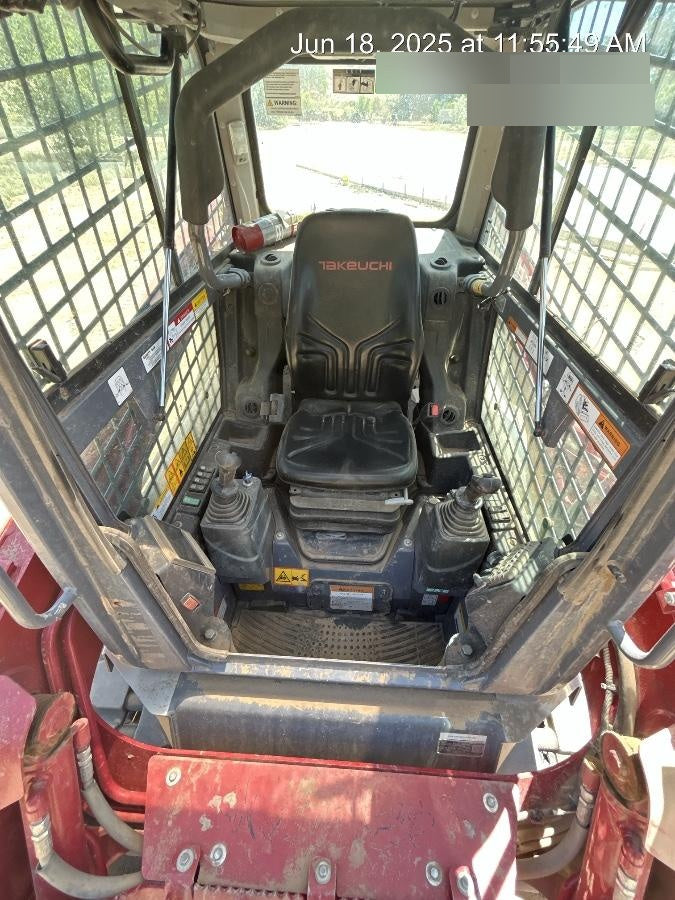 2022 TAKEUCHI TL8R2-CR