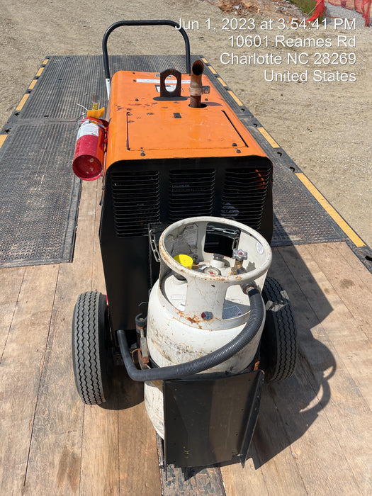 2021 Lincoln Electric Ranger 305 LPG LPG One-Pak (includes undercarriage, tank holder & tank strap) ORANGE