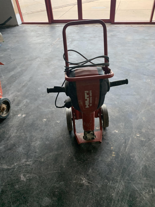 2020 HILTI TE 3000-AVR