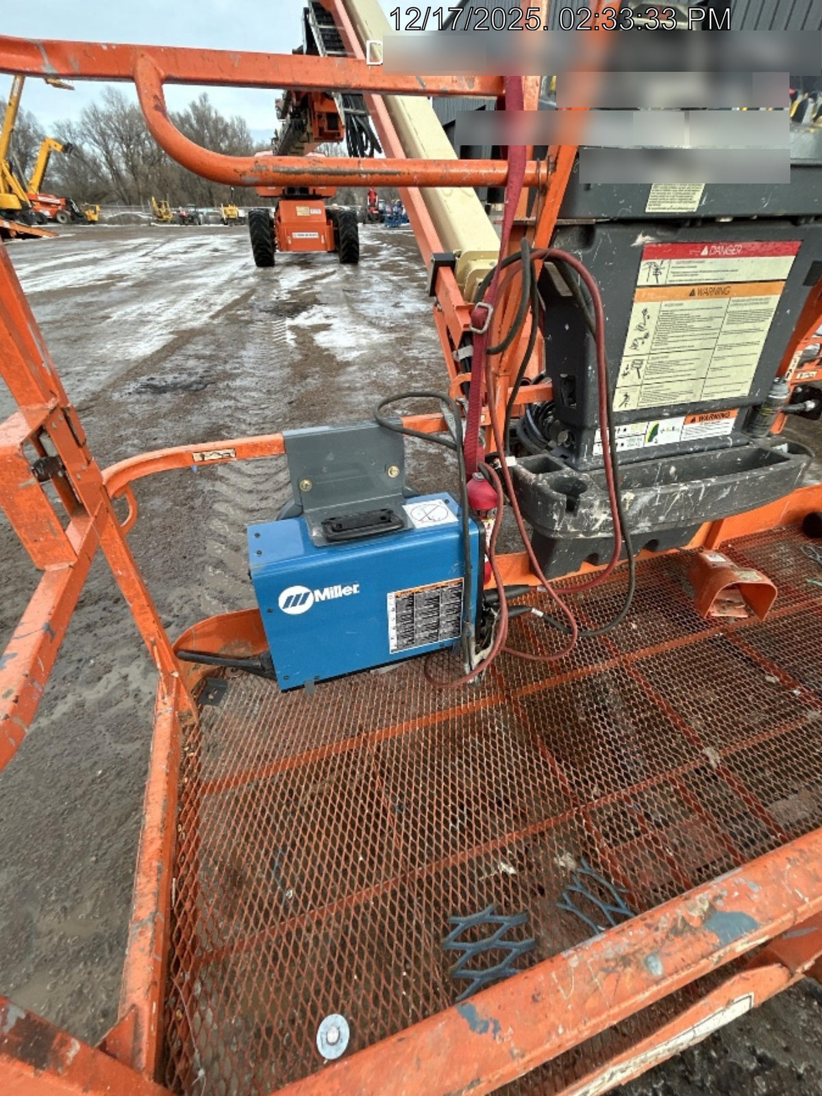 2025 MILLER ELECTRIC CST-282