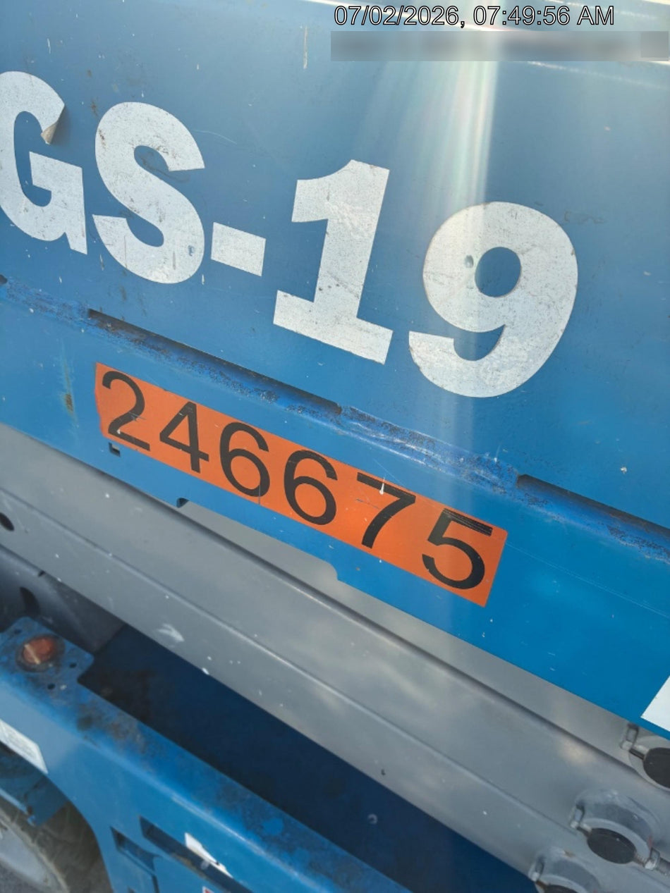 2022 GENIE GS-1932