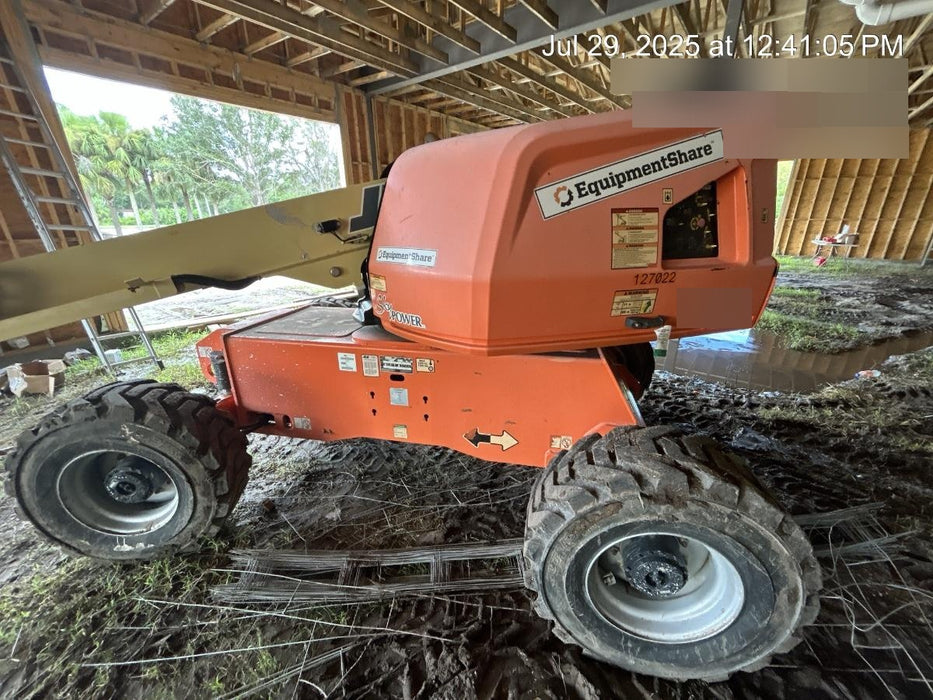 2021 JLG 400S