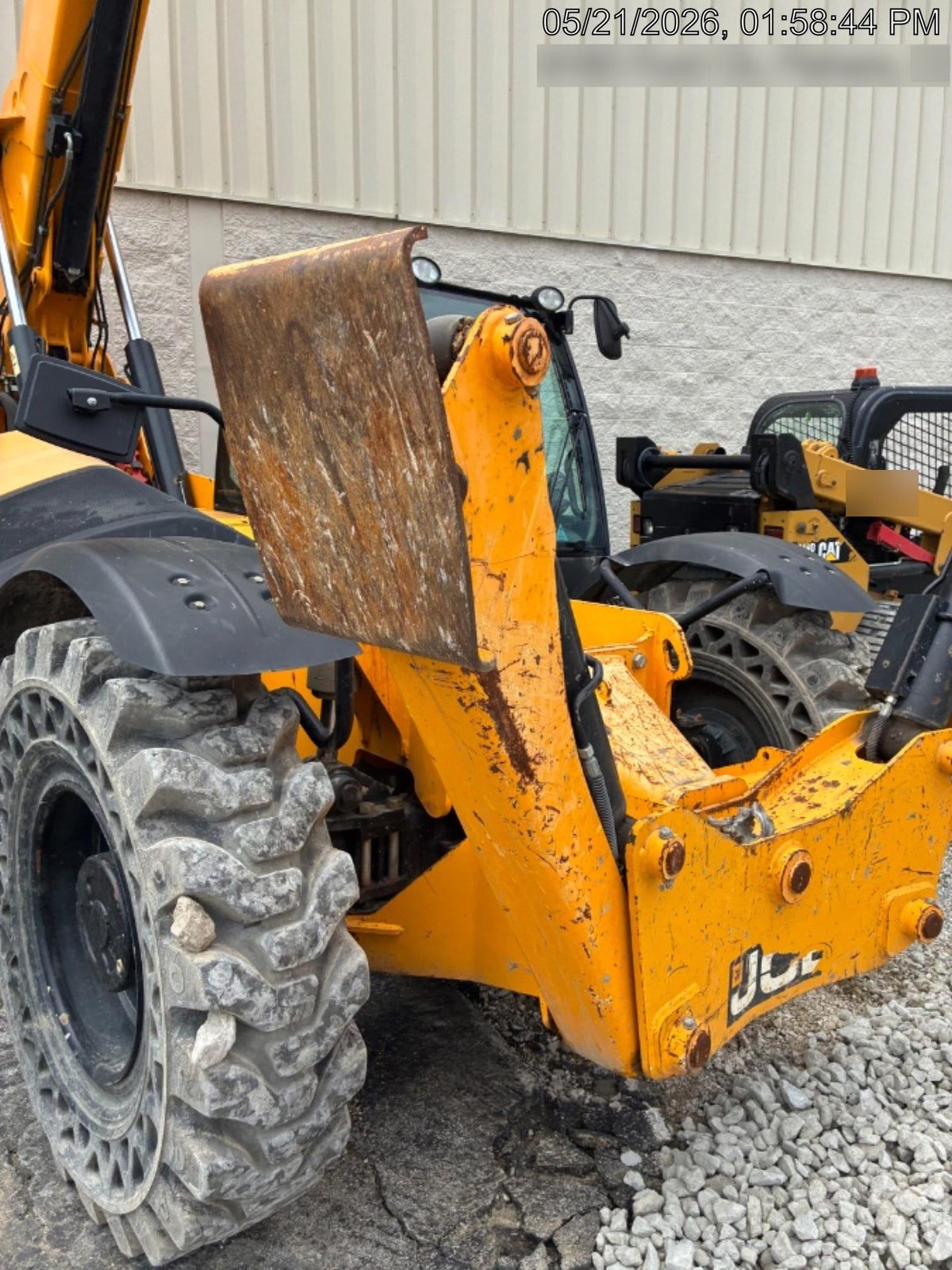 2019 JCB 510-56 74 HP w/CAB/HVAC, Beacon, Worklights, Aux Hydraulics, Solid Tires 72" Carriage/60" Forks