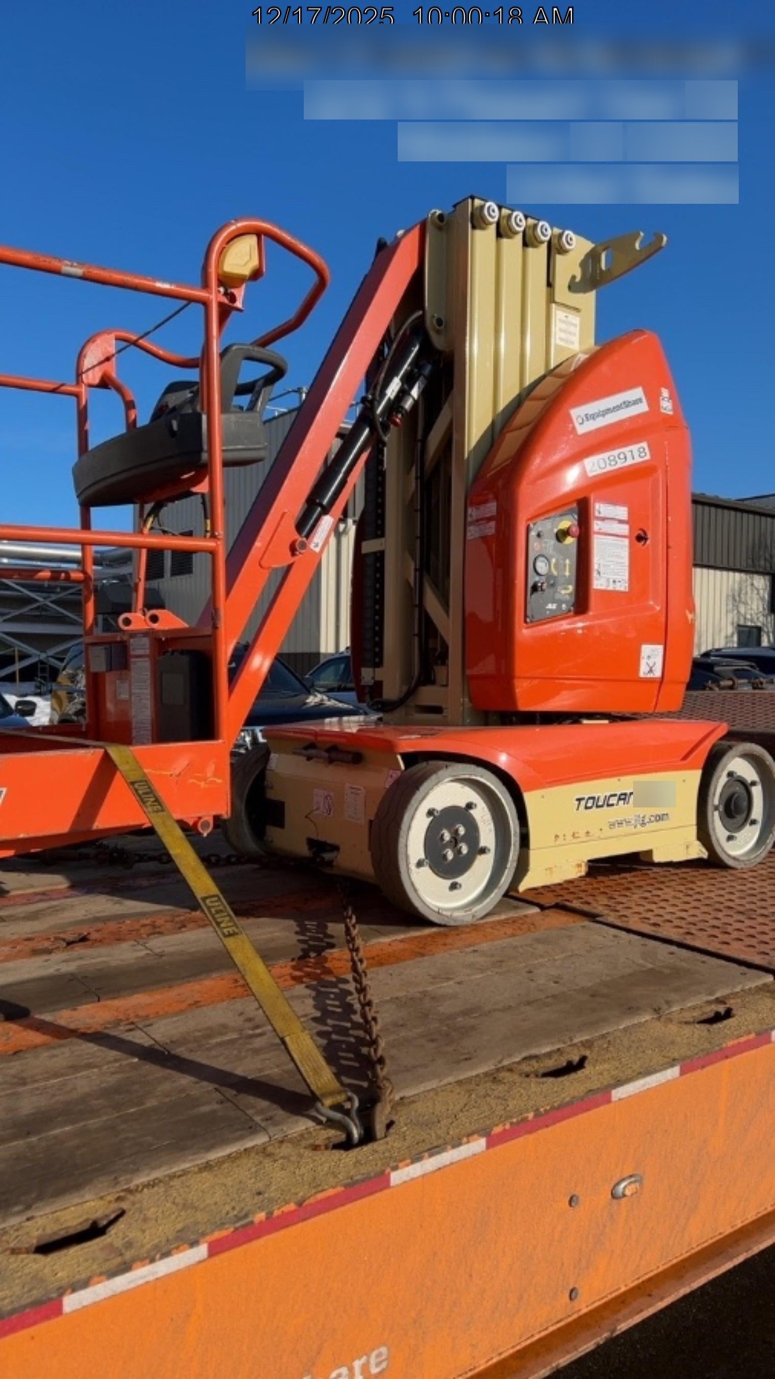 2022 JLG 26E