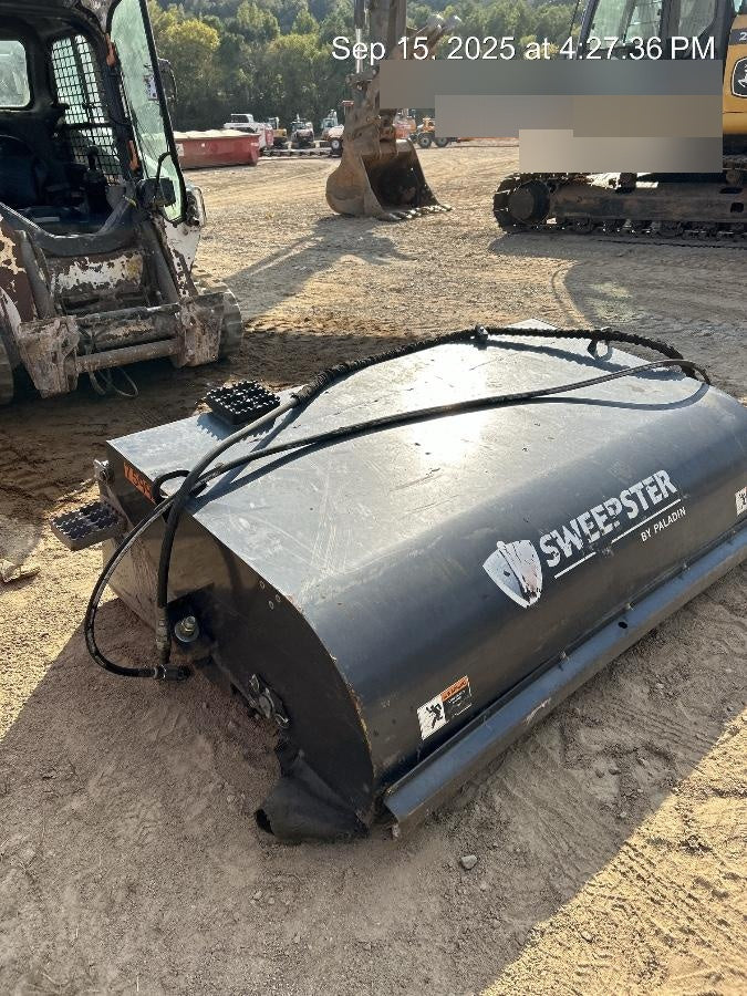 2020 PALADIN Sweepster SB72