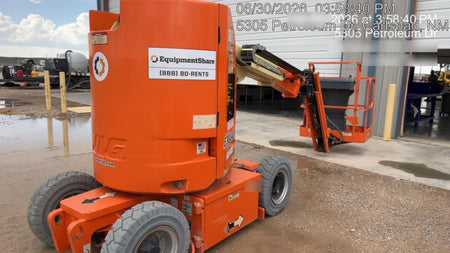 2020 JLG E300AJP