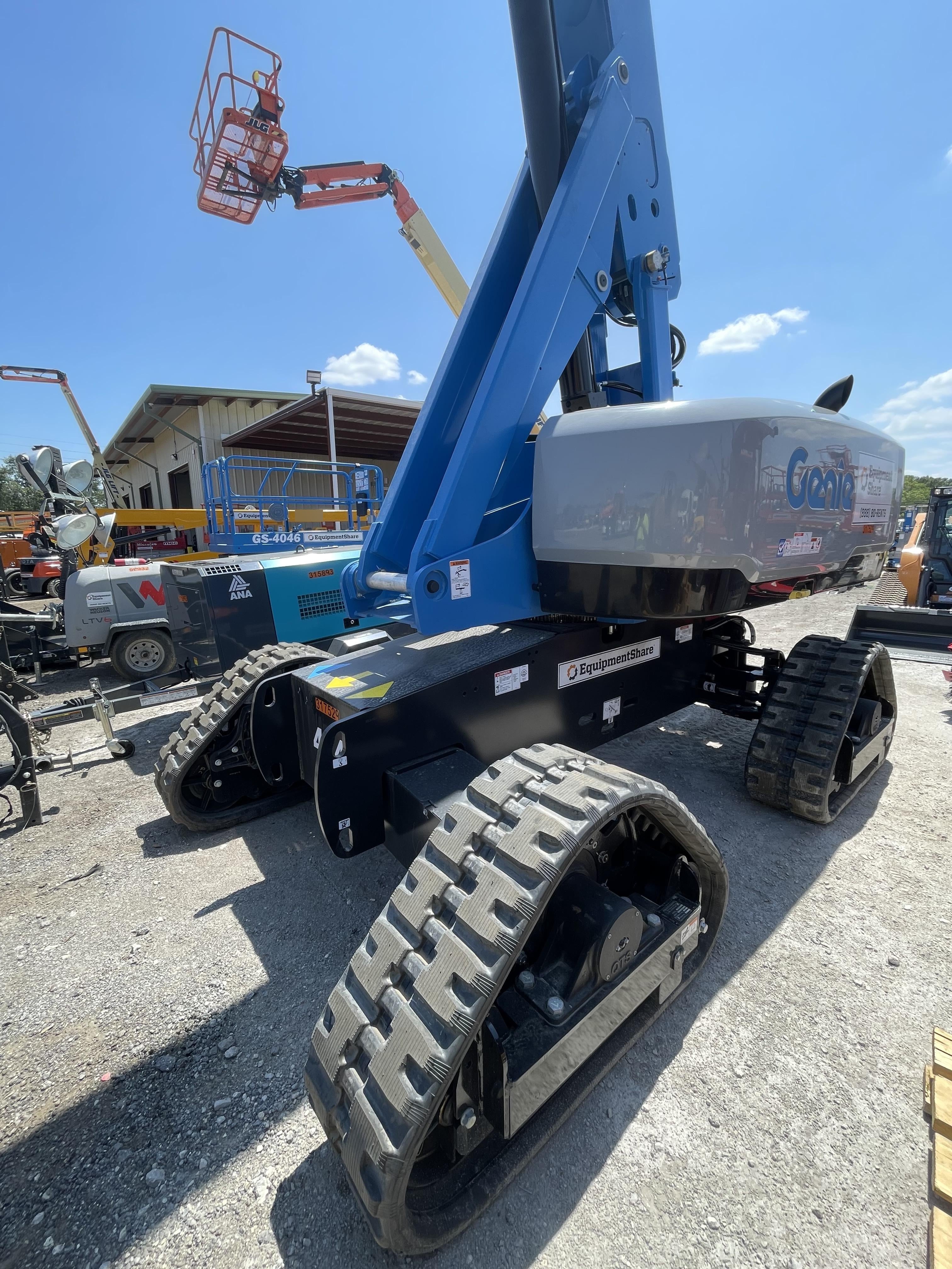 2023 GENIE S-65 TRAX