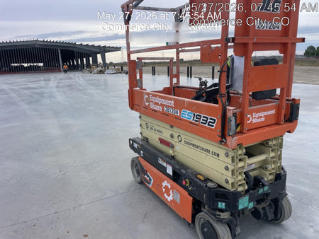 2022 JLG ES1932