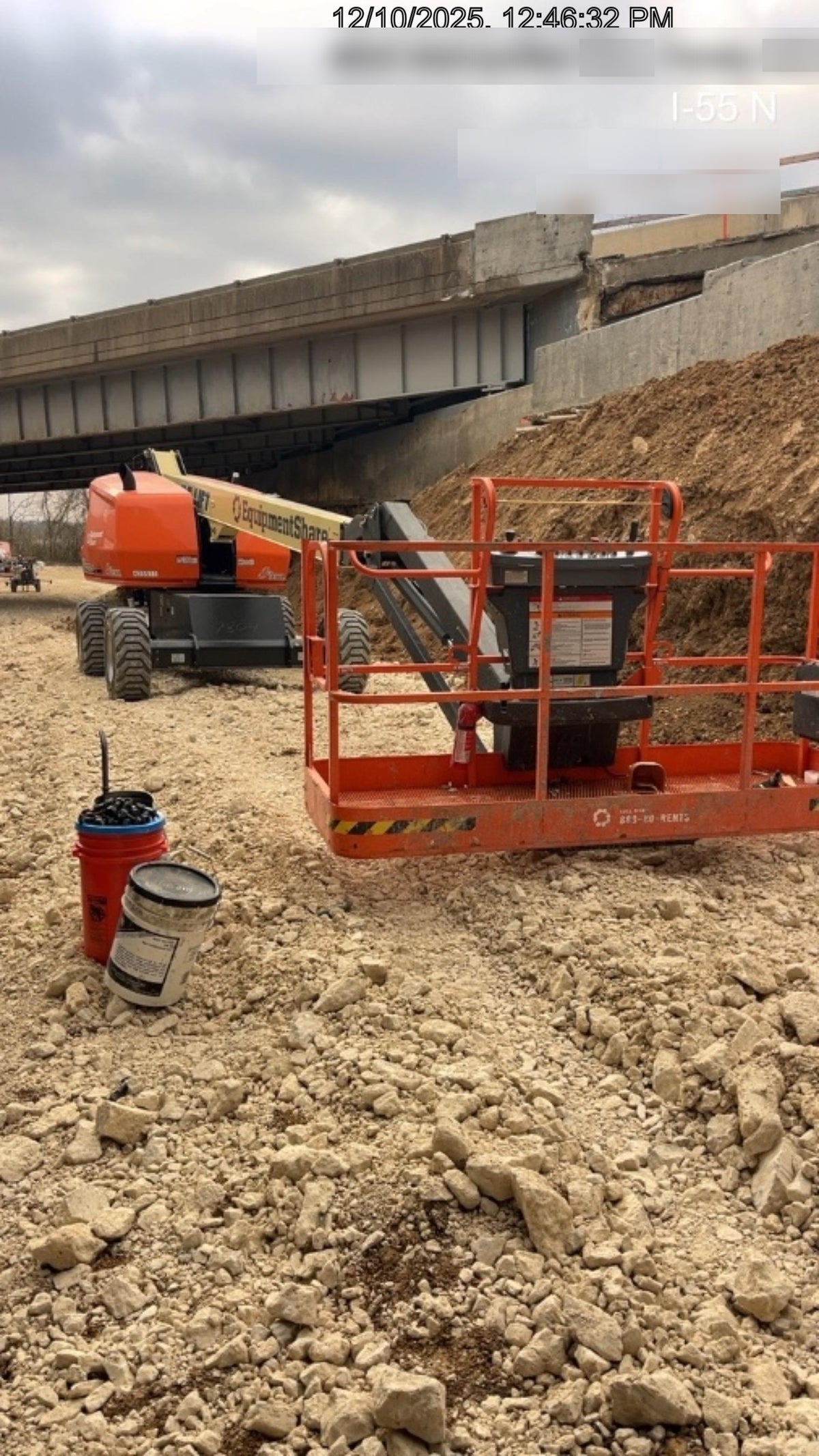2025 JLG 460SJ