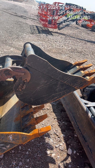 2023 WAIN-ROY 18" Bucket Mini X- Wain-Roy