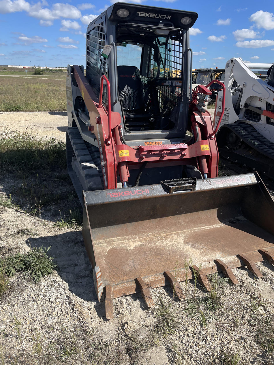 2023 TAKEUCHI TL8R2-CR