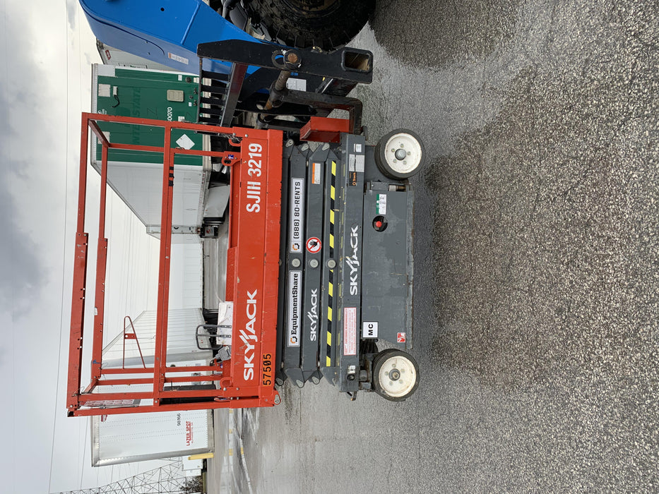 2016 Skyjack SJIII-3219 Standard Rental Specs
