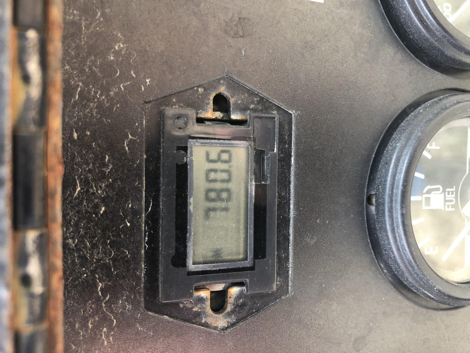 2019 Wacker Neuson LTV6L-MH Standard Options, ES Track Hardware, Fuel Level Sensor