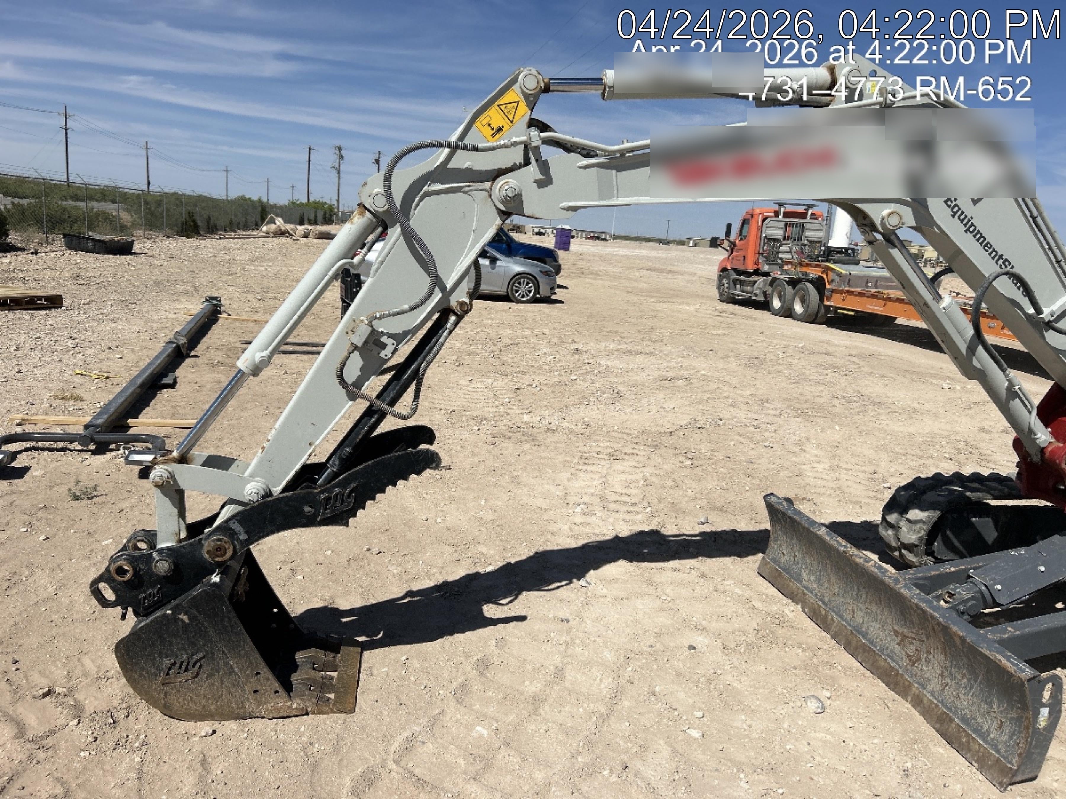 2025 TAKEUCHI TB235-2CR