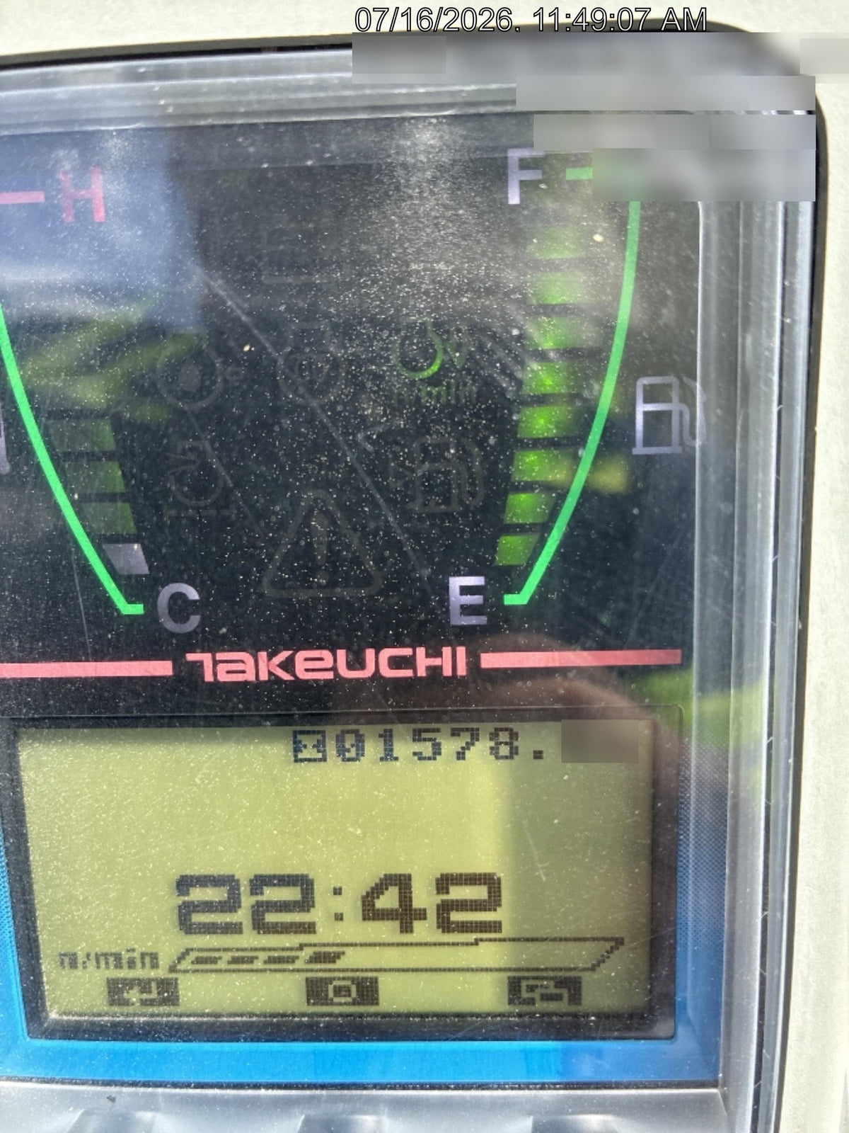 2021 TAKEUCHI TB235-2R