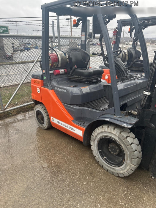 2022 TOYOTA 50-8FGU25