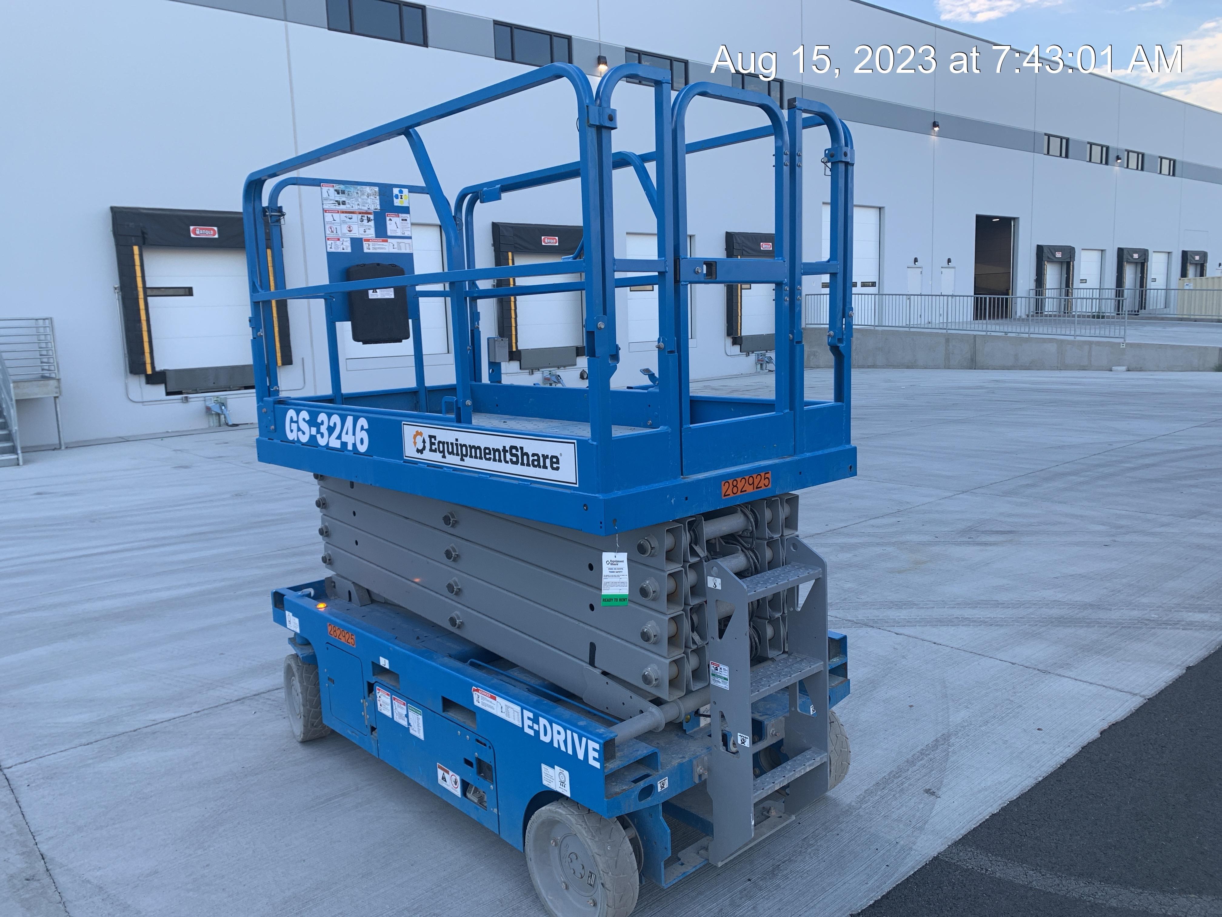 2022 GENIE GS-3246