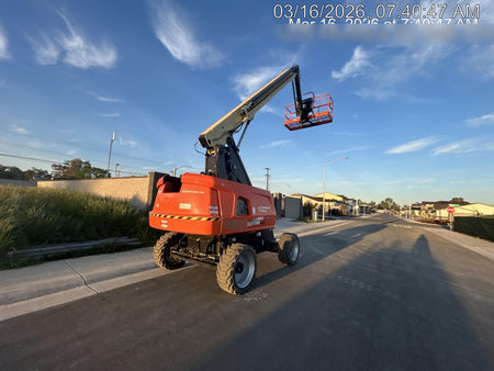 2025 JLG 660SJ