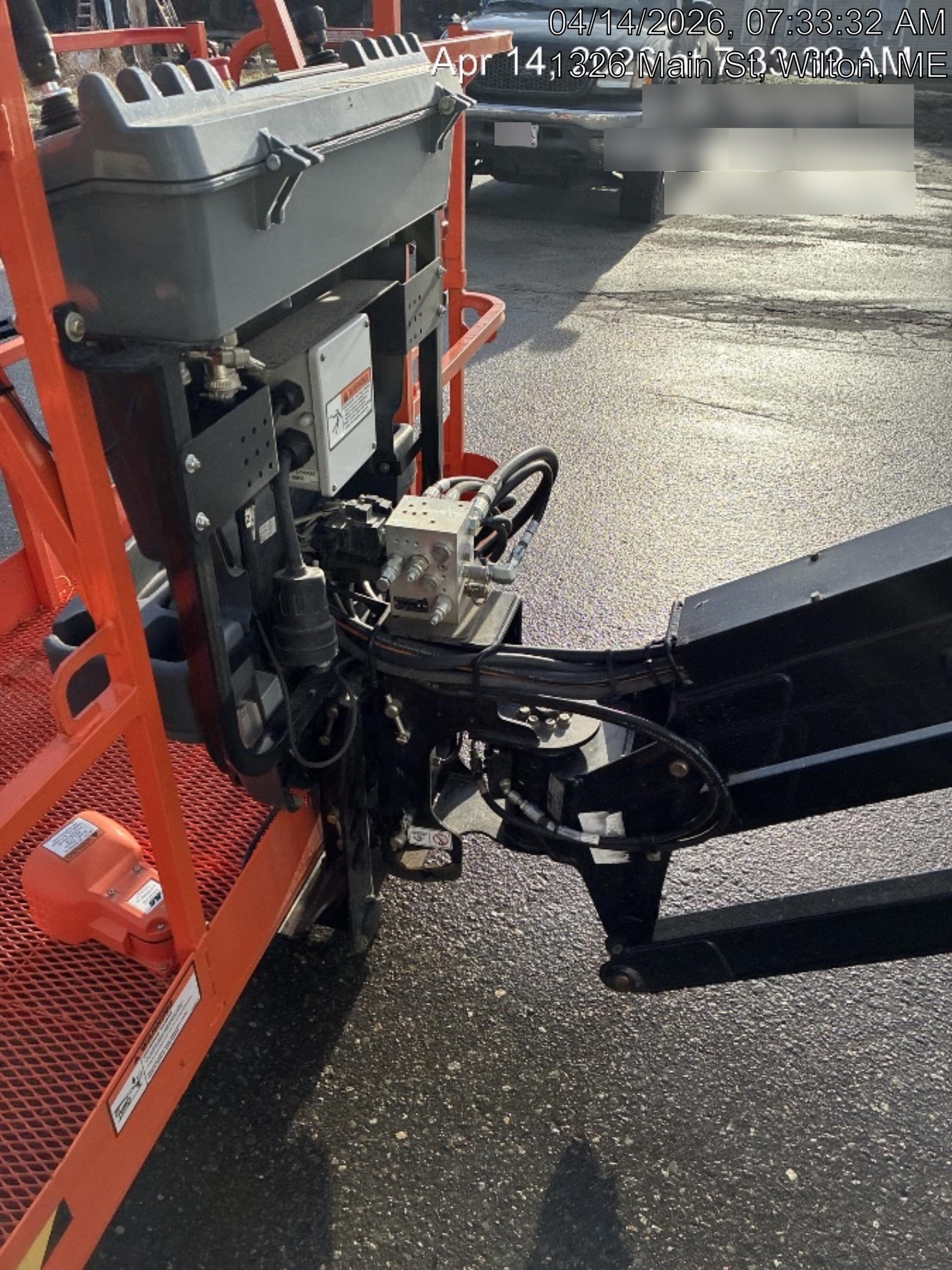 2025 JLG 660SJ