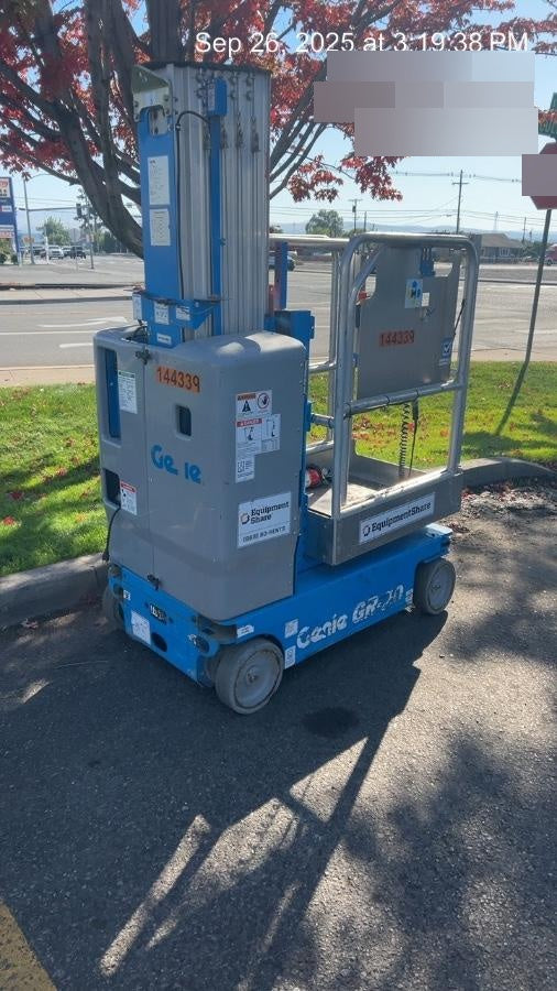 2021 GENIE GR-20