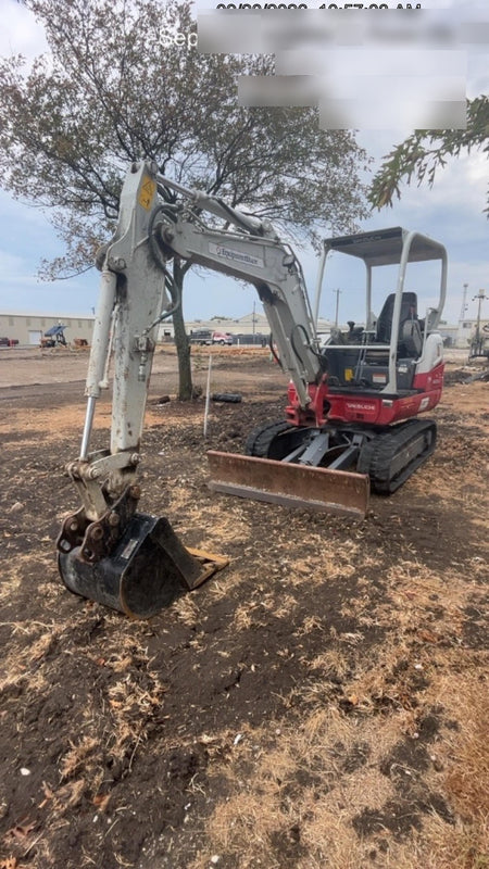 2024 TAKEUCHI TB235-2R