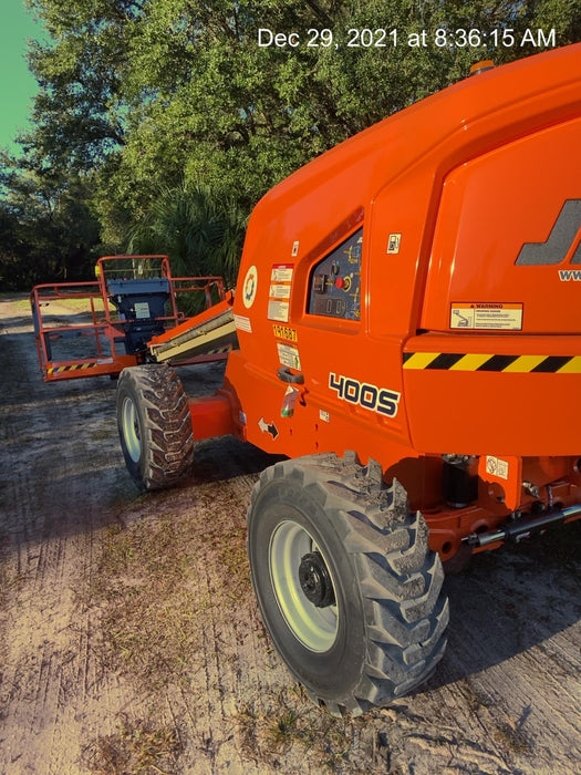2021 JLG 400S