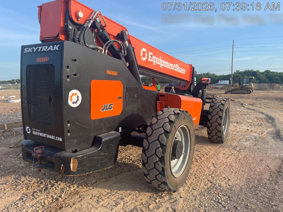 2023 SKYTRAK 8042