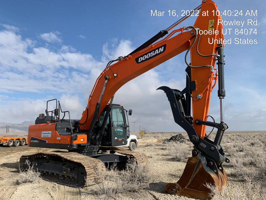 2020 DOOSAN DX255LC-5