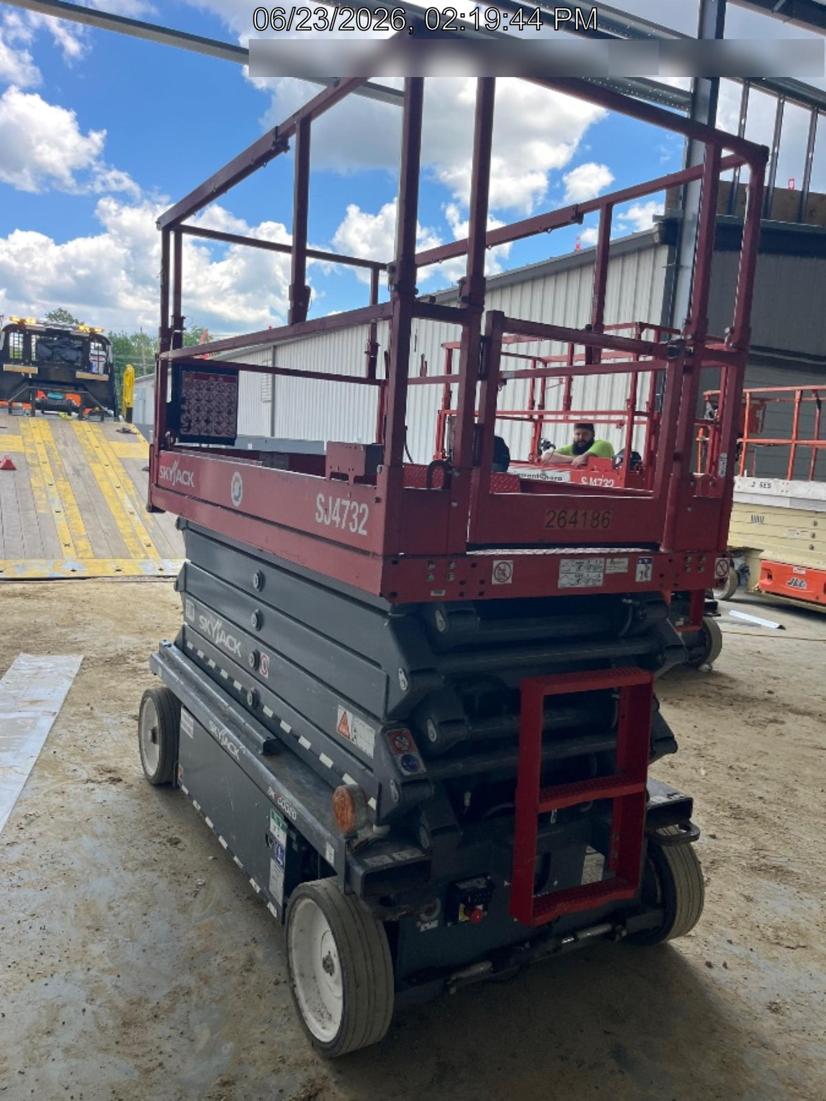 2022 SKYJACK SJ4732
