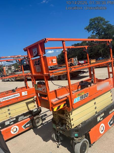 2021 JLG ES1932