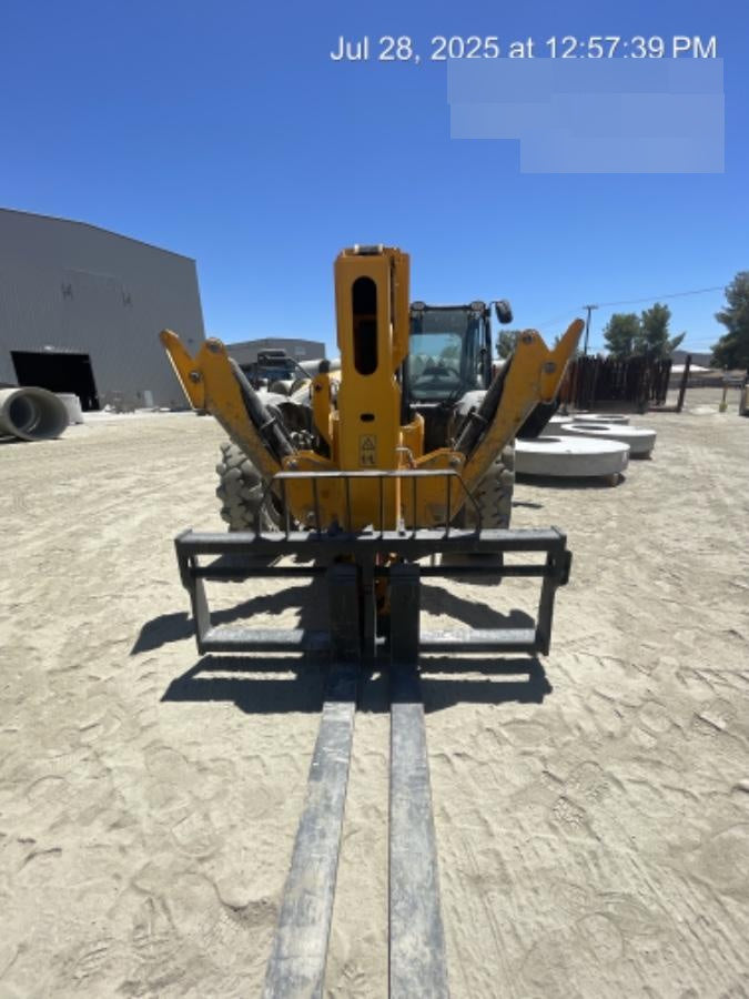 2025 JCB 512-56