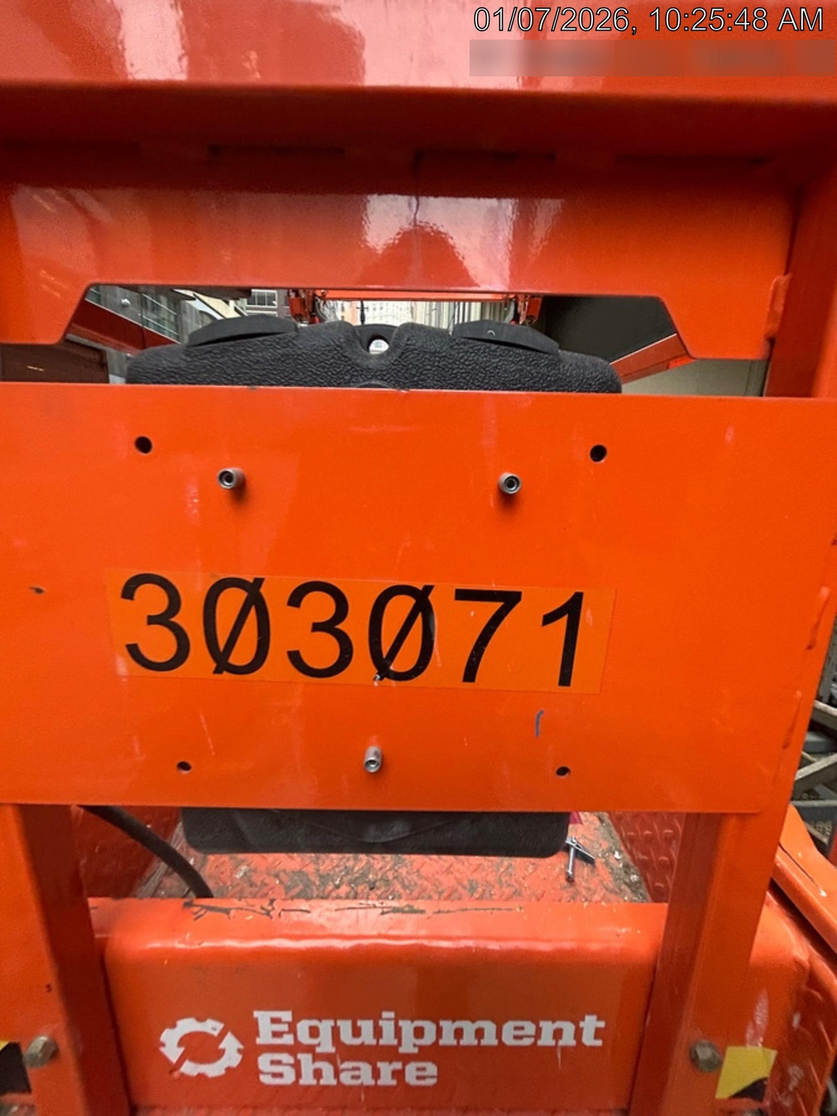 2023 JLG ES1932