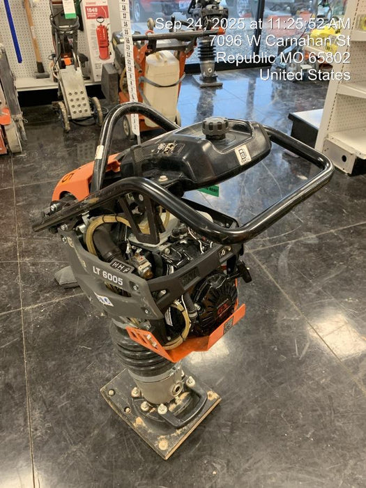 2025 HUSQVARNA LT6005