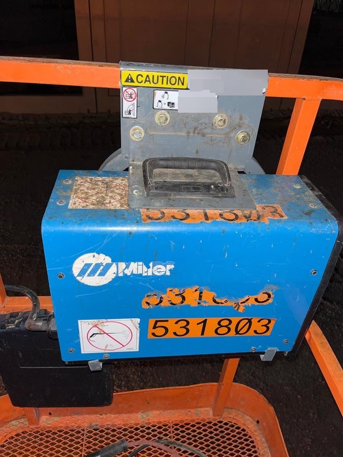 2025 MILLER ELECTRIC CST-282