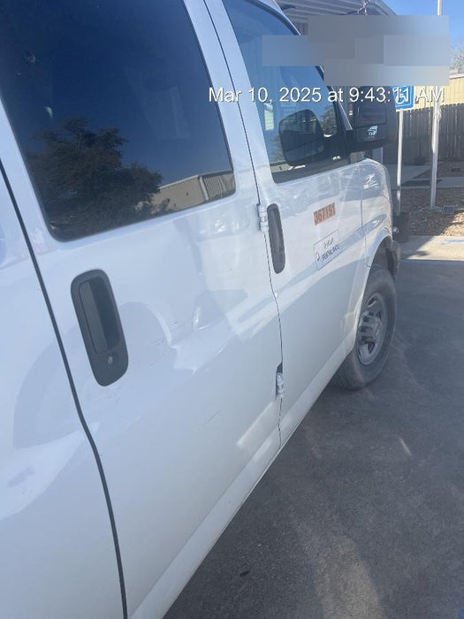 2023 CHEVROLET Express Van - Rental
